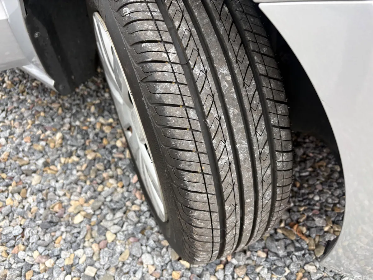 Volkswagen Polo Hatchback, Petrol, 2012, Silver