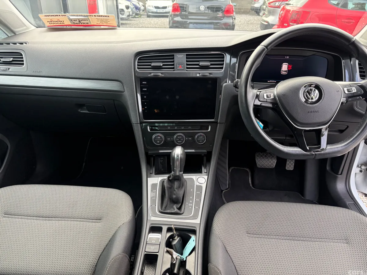 Volkswagen Golf Hatchback, Petrol, 2018, White