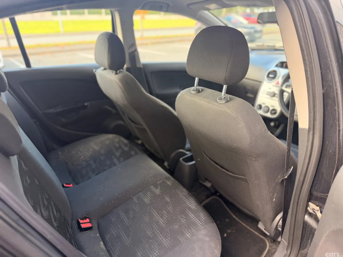 Opel Corsa Hatchback, Petrol, 2014, Black