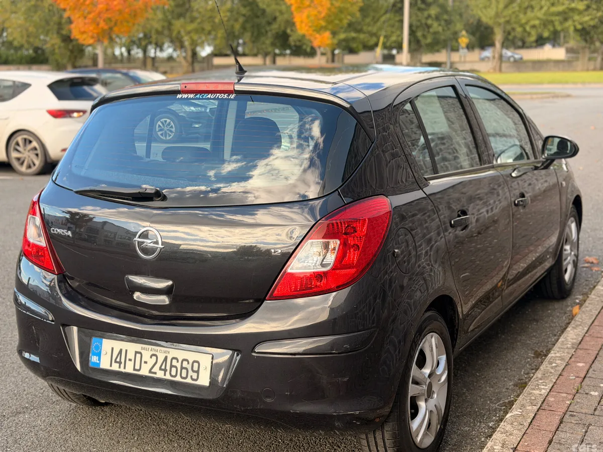 Opel Corsa Hatchback, Petrol, 2014, Black
