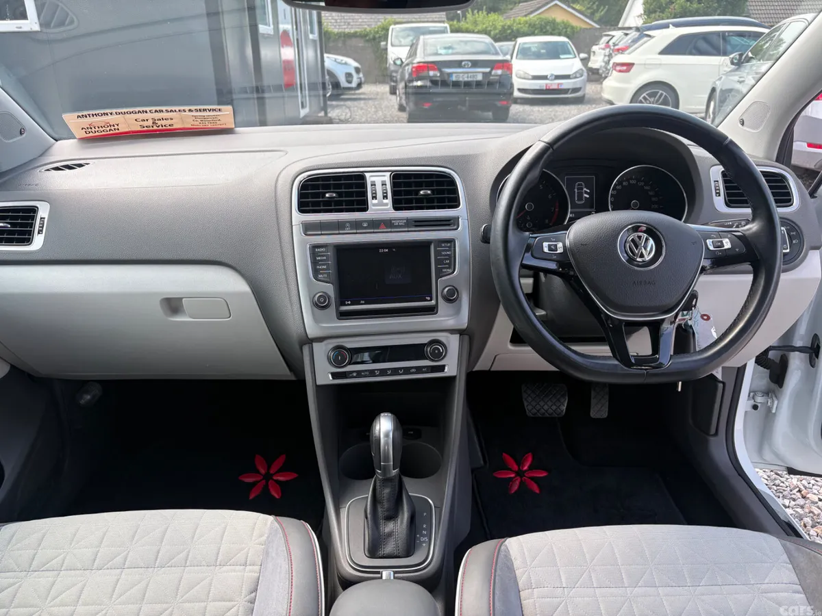 Volkswagen Polo Hatchback, Petrol, 2017, White