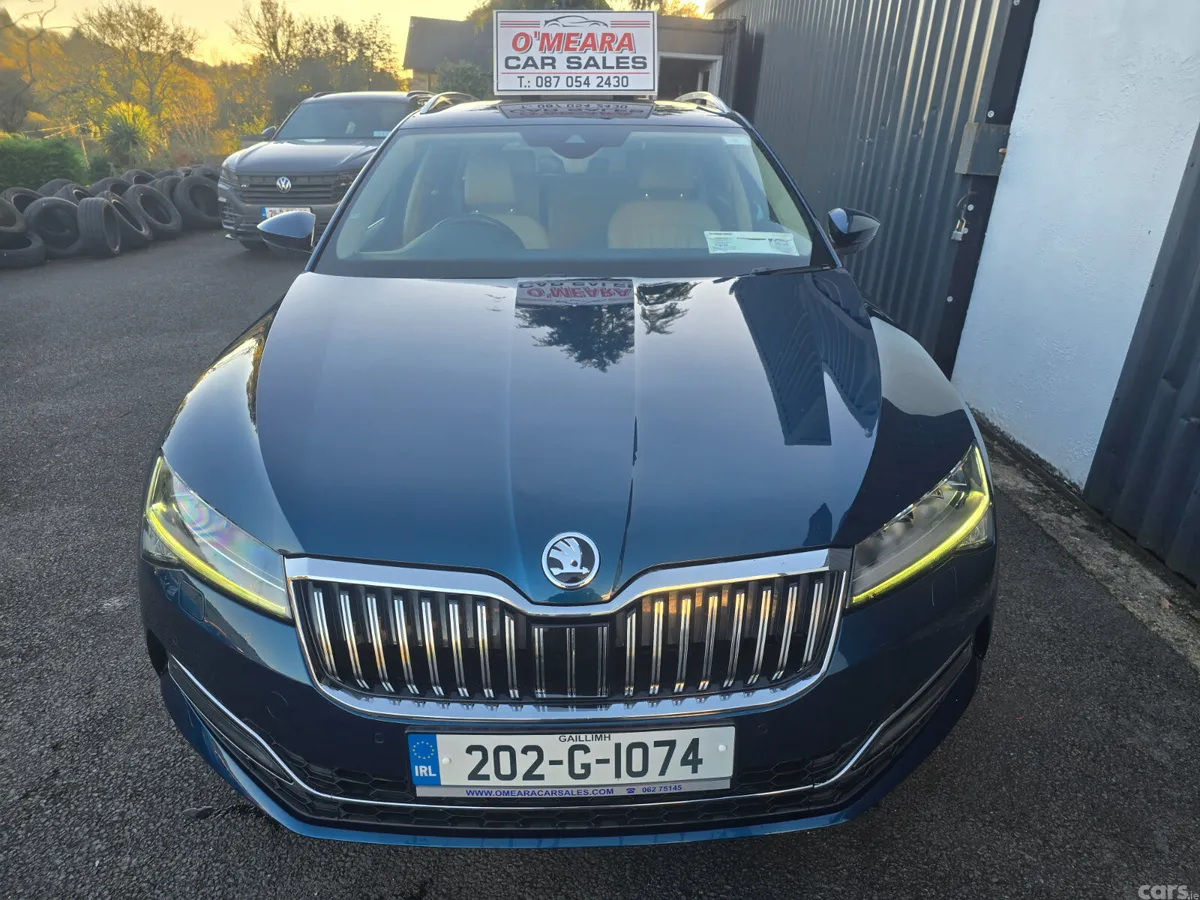 Skoda Superb Estate, Diesel, 2020, Blue
