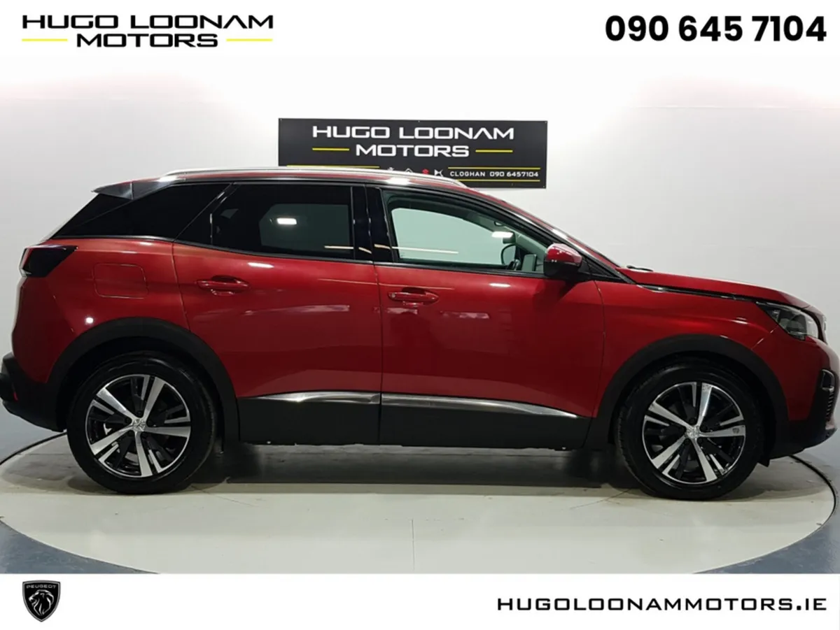 Peugeot 3008 MPV, Diesel, 2019, Red