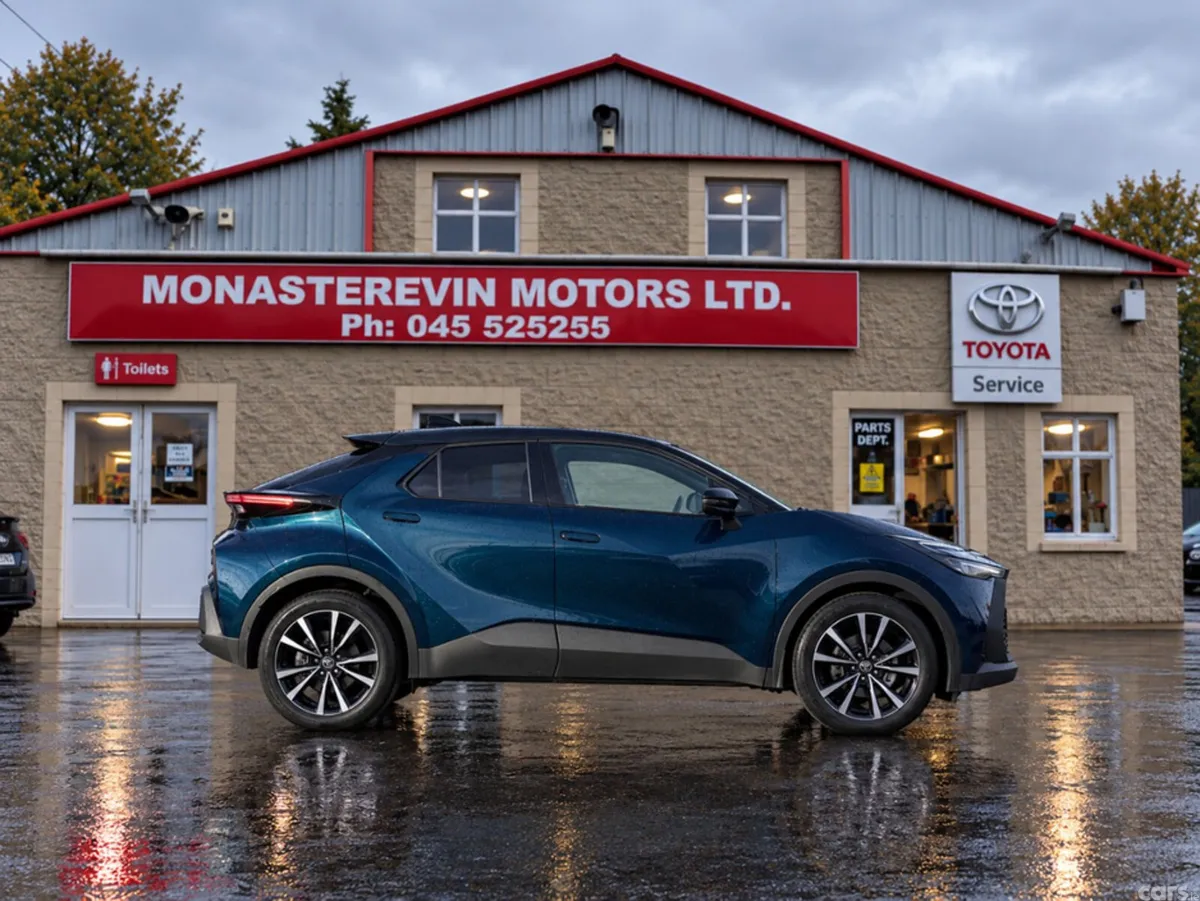Toyota C-HR Hatchback, Petrol Hybrid, 2025, Blue