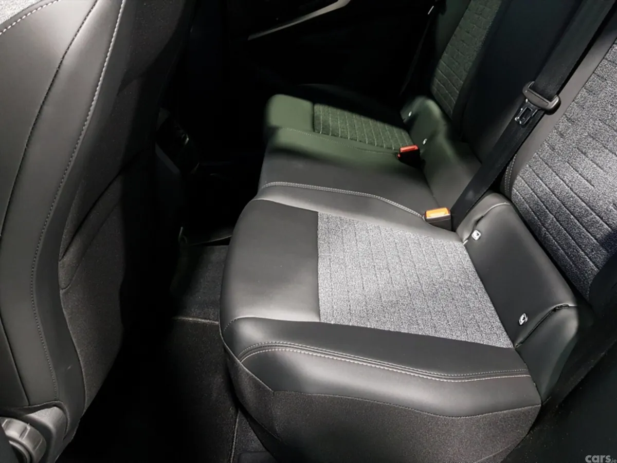 Peugeot 3008 MPV, Petrol, 2025, Grey