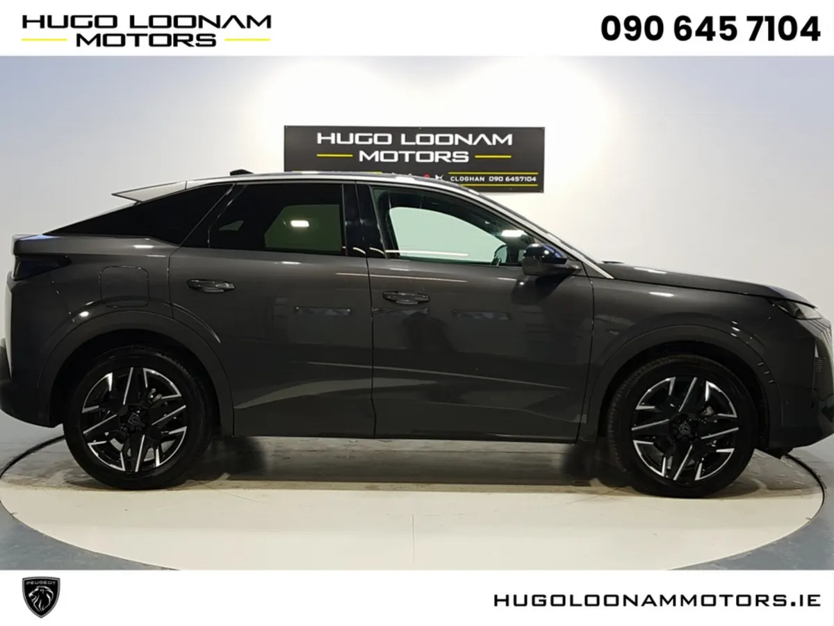 Peugeot 3008 MPV, Petrol, 2025, Grey