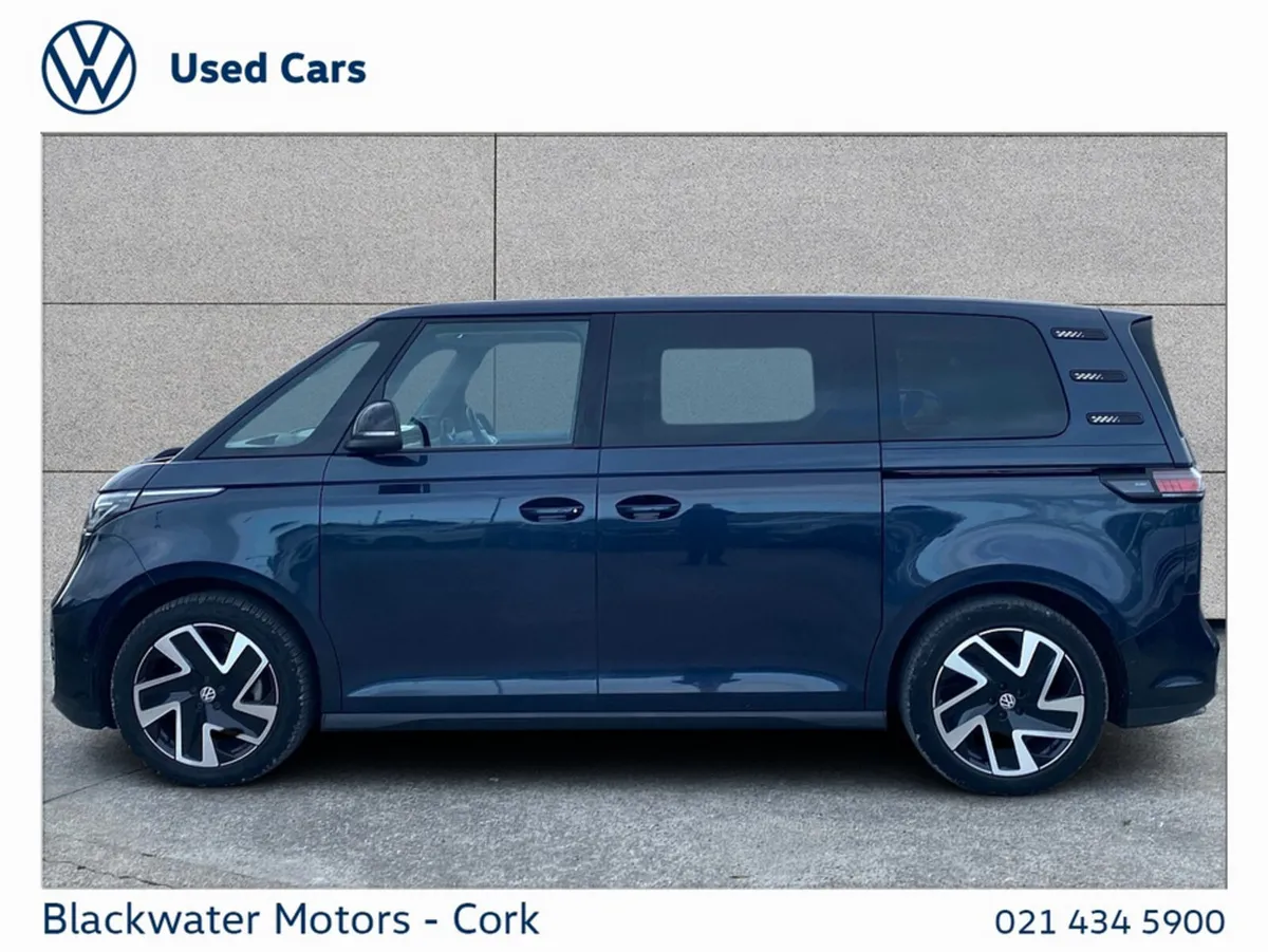 Volkswagen ID.Buzz Estate, Electric, 2023, Blue