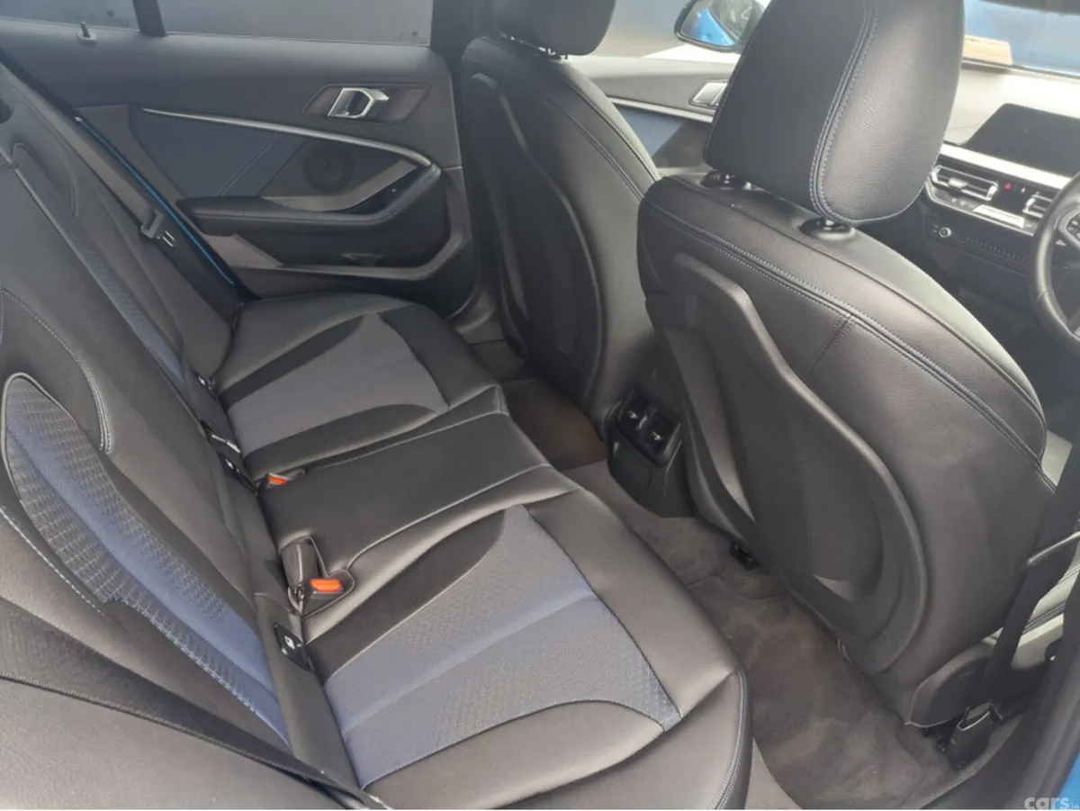 BMW 1-Series Hatchback, Petrol, 2020, Blue