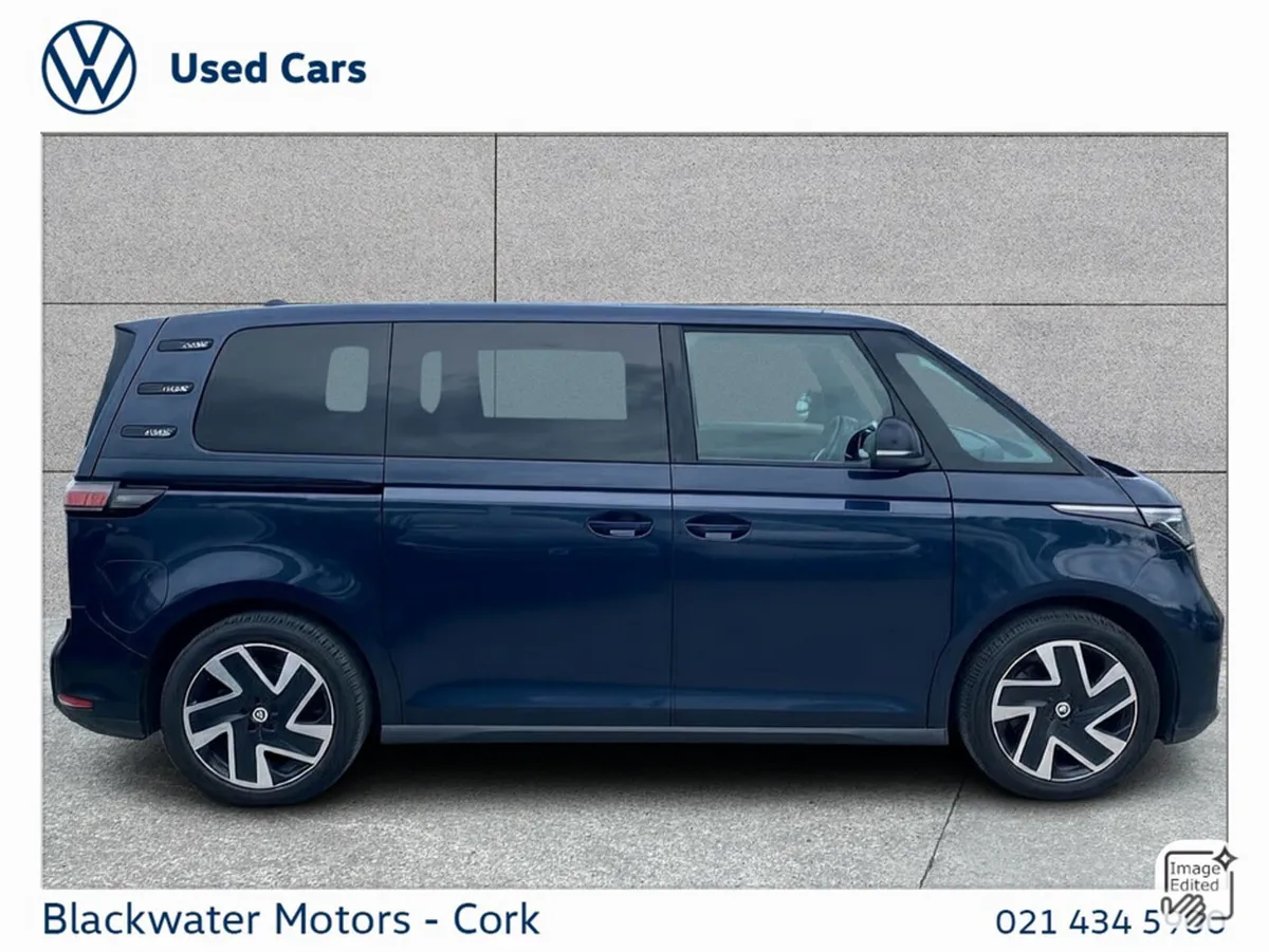 Volkswagen ID.Buzz Estate, Electric, 2023, Blue