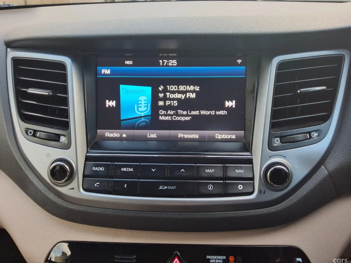 Hyundai Tucson SUV, Diesel, 2016, Beige