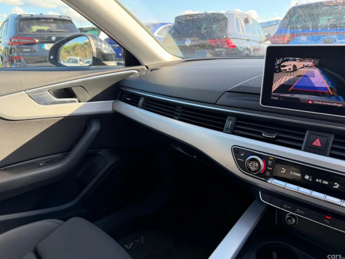 Audi A4 Saloon, Petrol, 2017, White