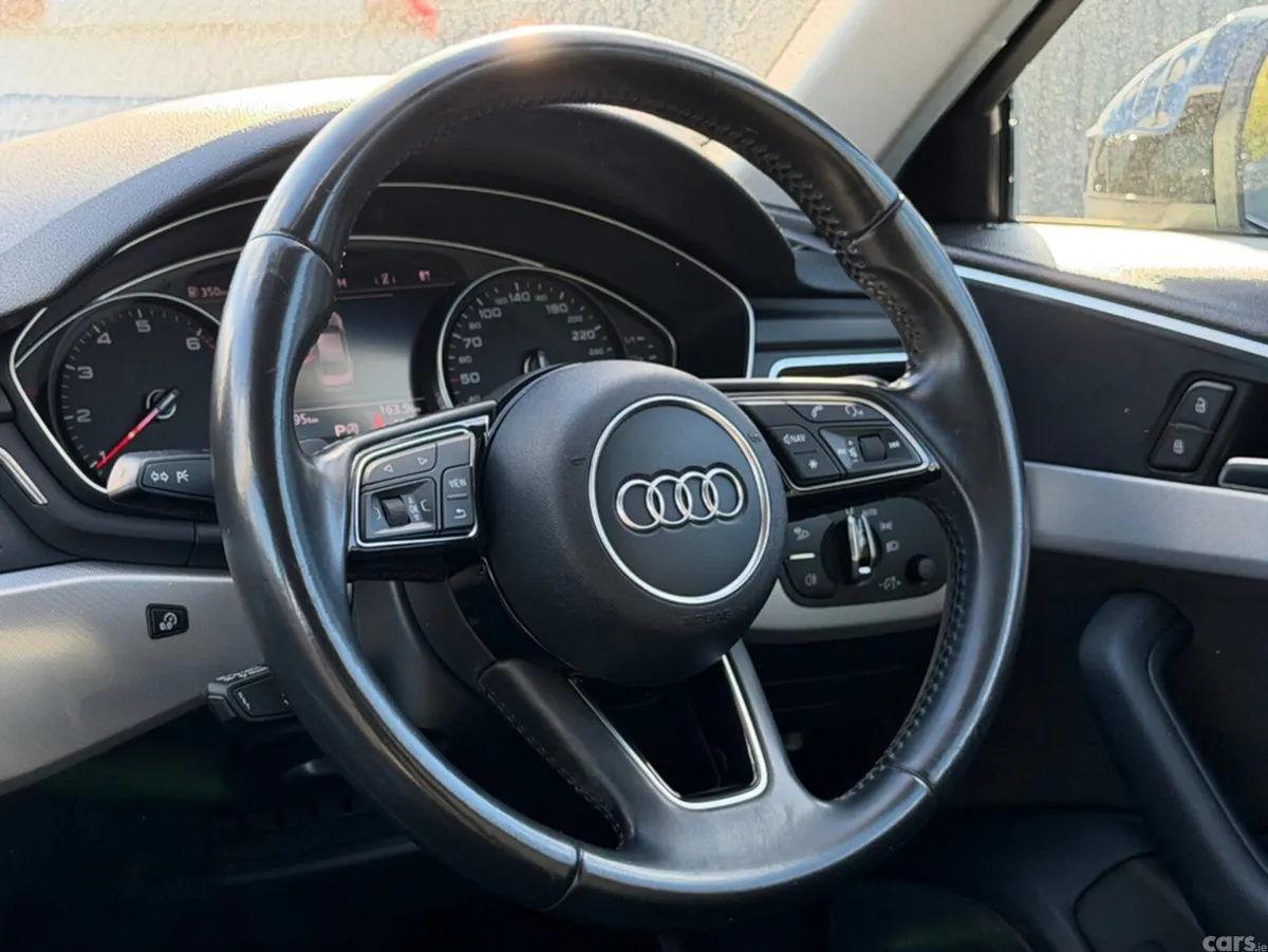 Audi A4 Saloon, Petrol, 2017, White