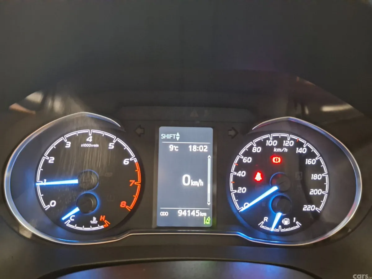 Toyota Yaris Hatchback, Petrol, 2017, Black