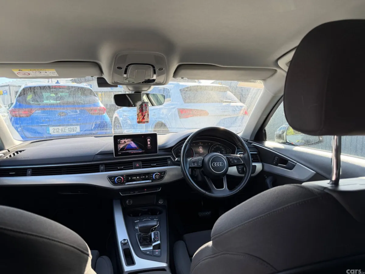 Audi A4 Saloon, Petrol, 2017, White