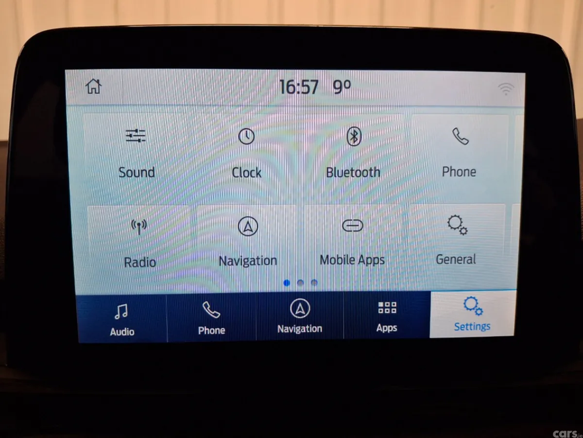 Ford Focus Hatchback, Petrol, 2022, White
