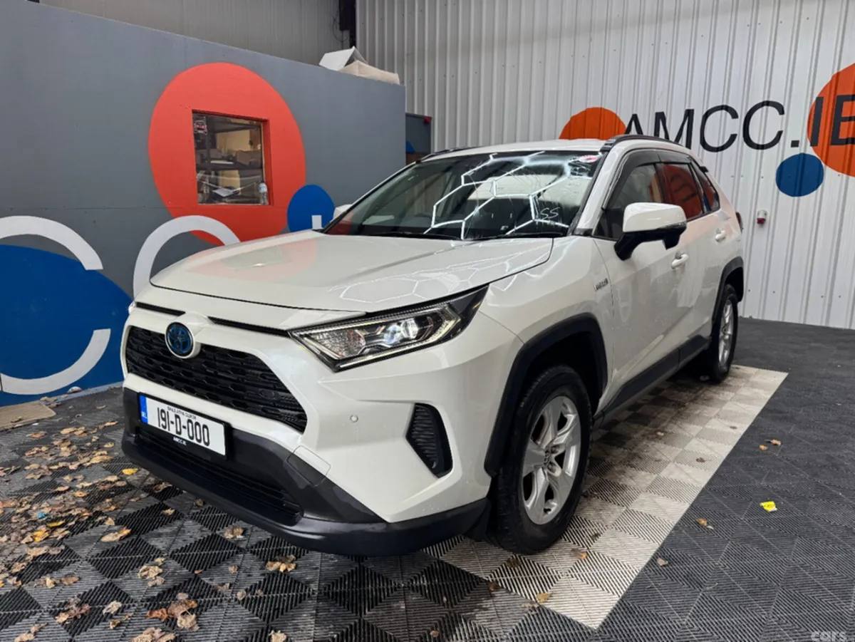 Toyota RAV4 SUV, Petrol Hybrid, 2019, White
