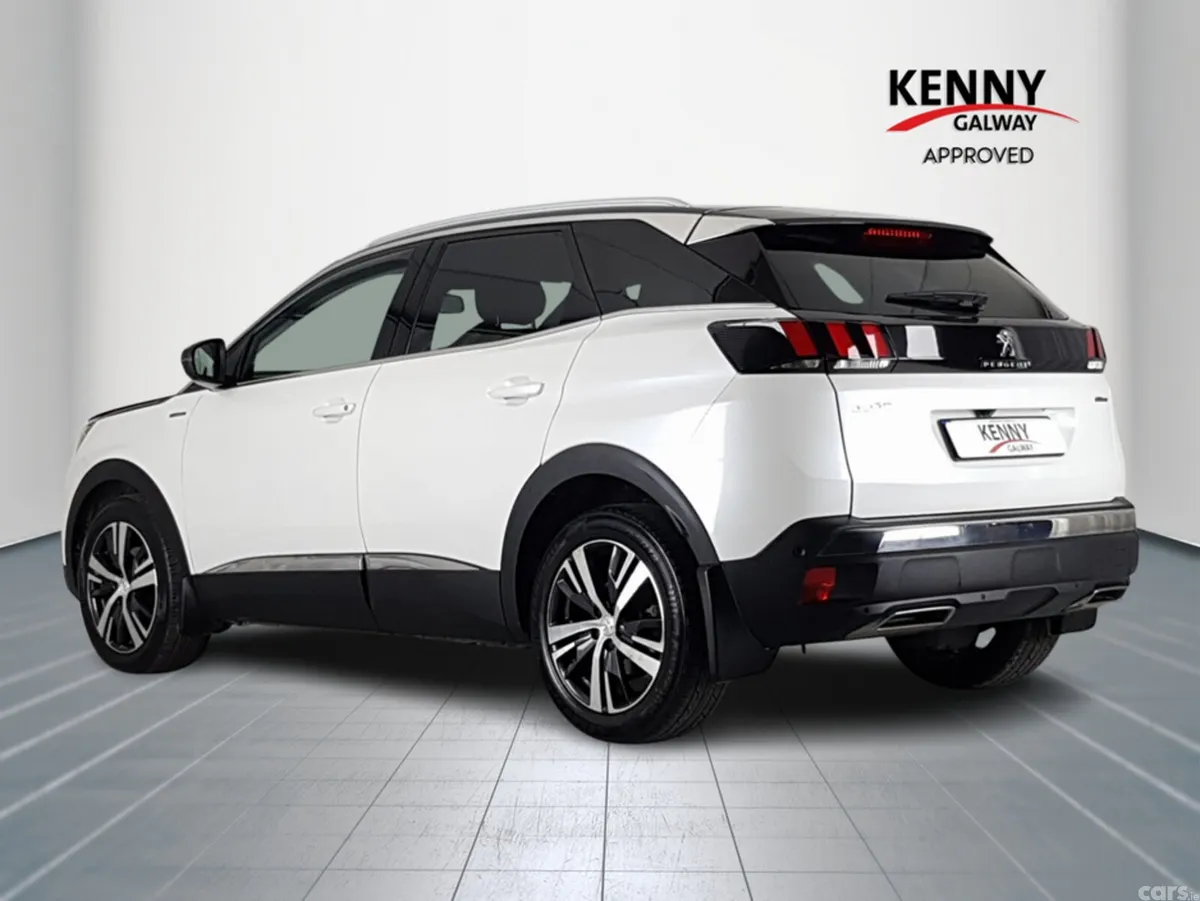 Peugeot 3008 MPV, Petrol, 2019, White