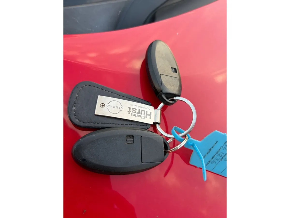 Nissan Leaf Hatchback, Electric, 2019, Red