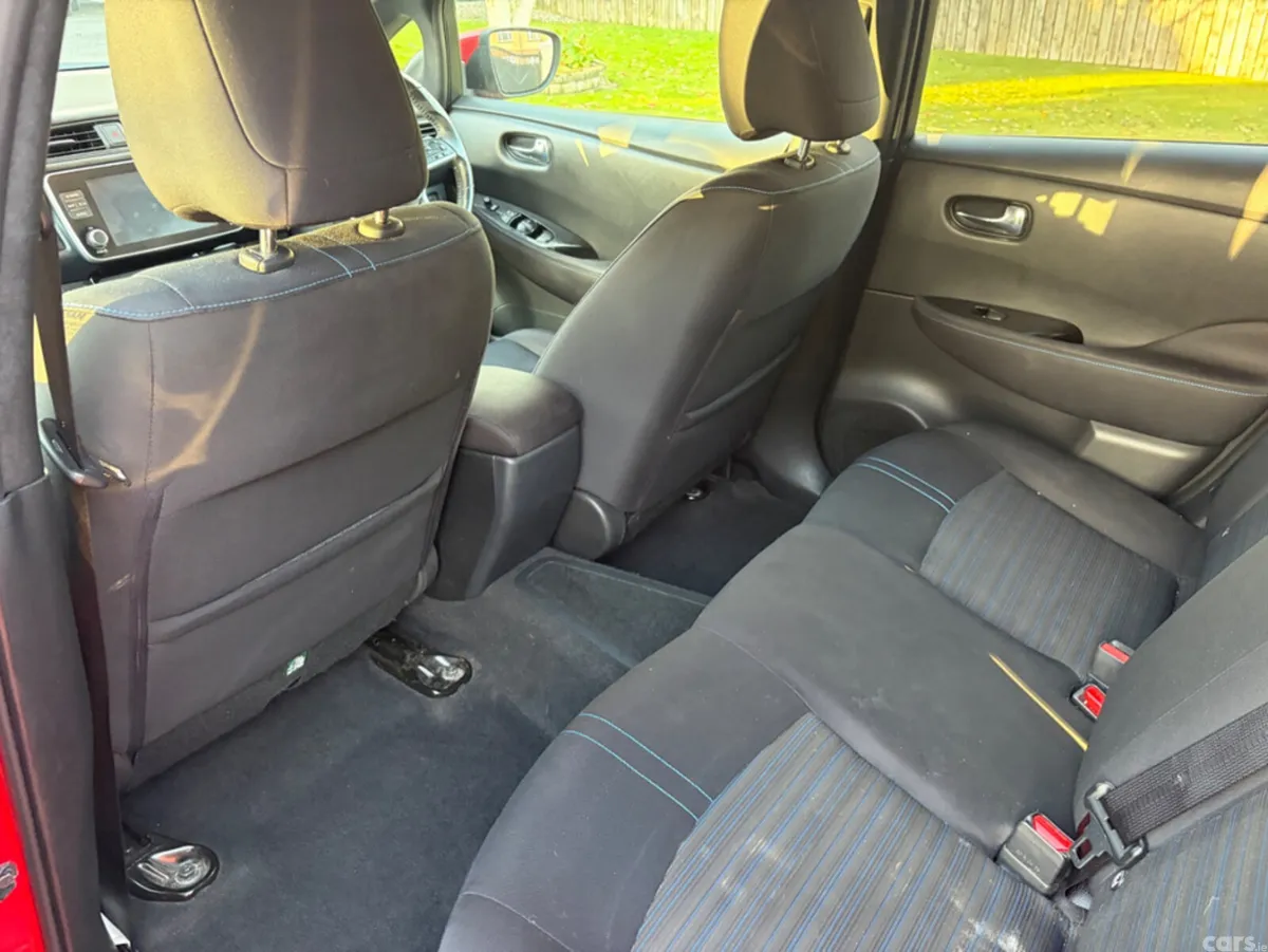 Nissan Leaf Hatchback, Electric, 2019, Red