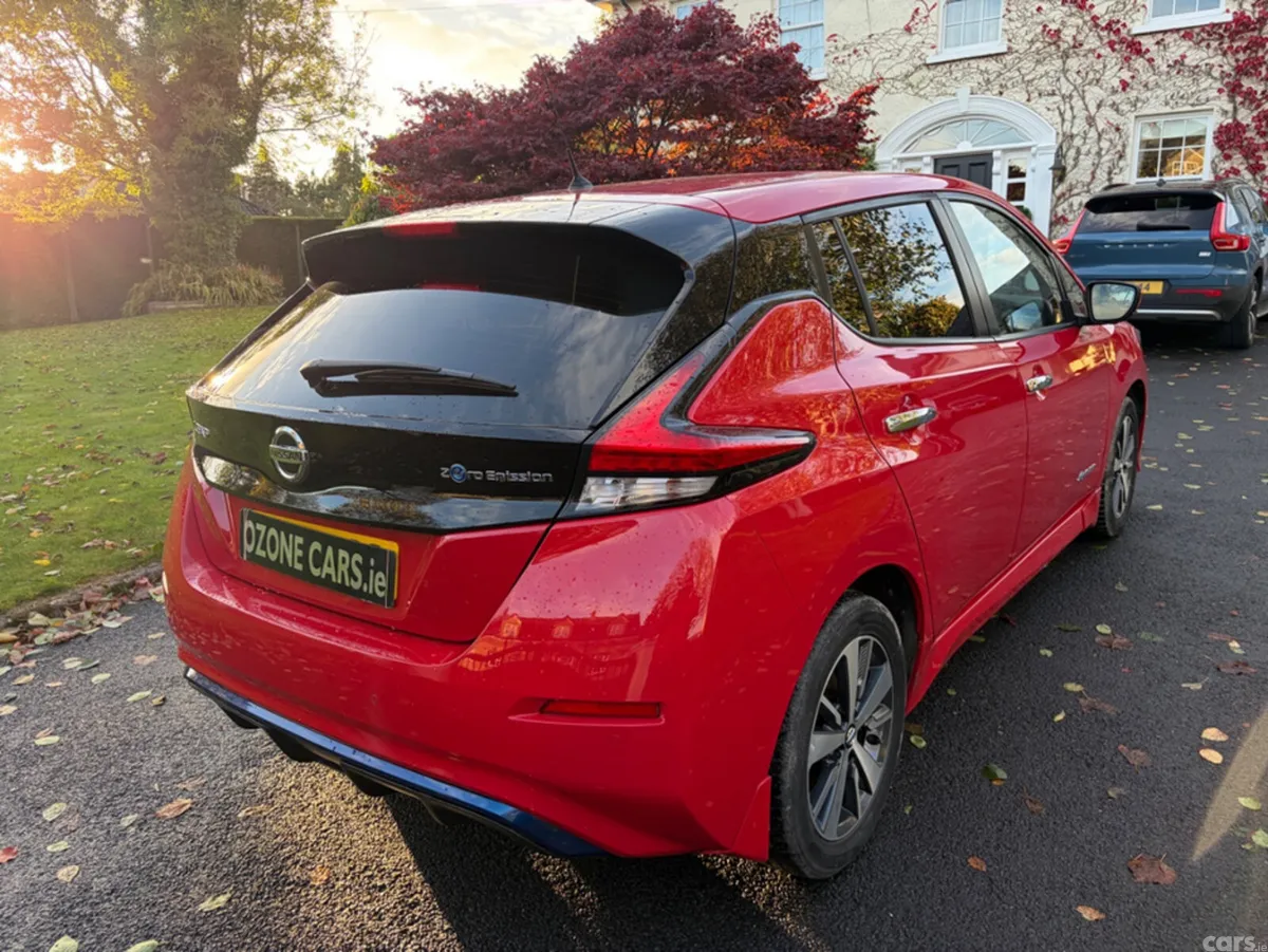 Nissan Leaf Hatchback, Electric, 2019, Red