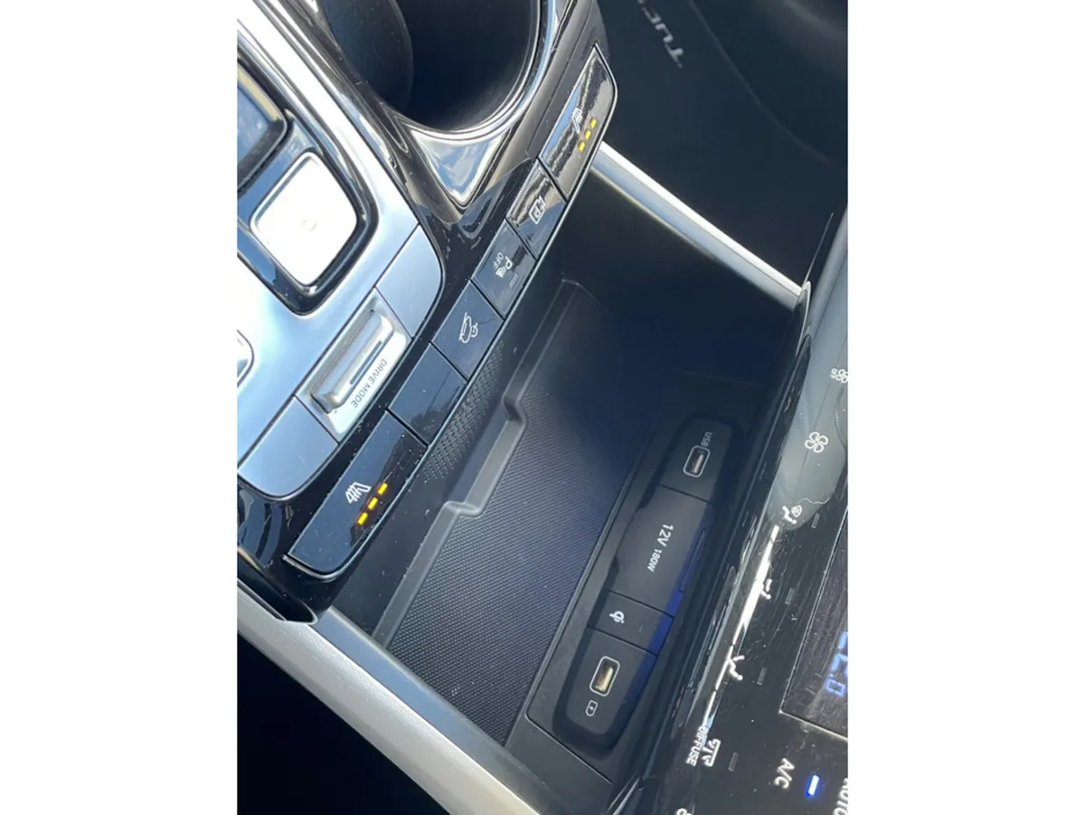 Hyundai Tucson SUV, Petrol Hybrid, 2023, Black