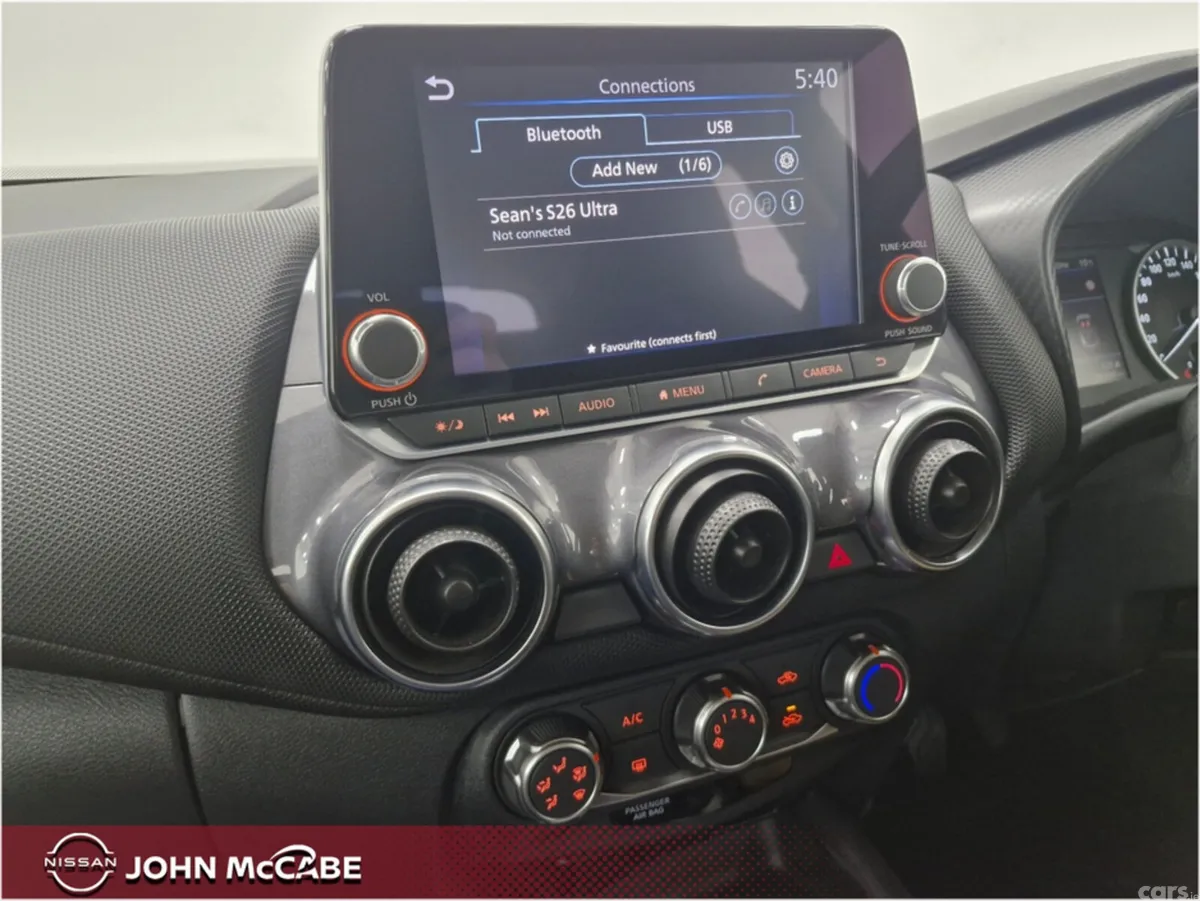 Nissan Juke MPV, Petrol, 2024, Red