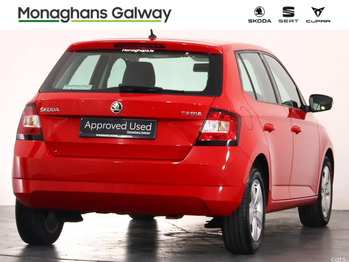 Skoda Fabia Hatchback, Petrol, 2018, Red