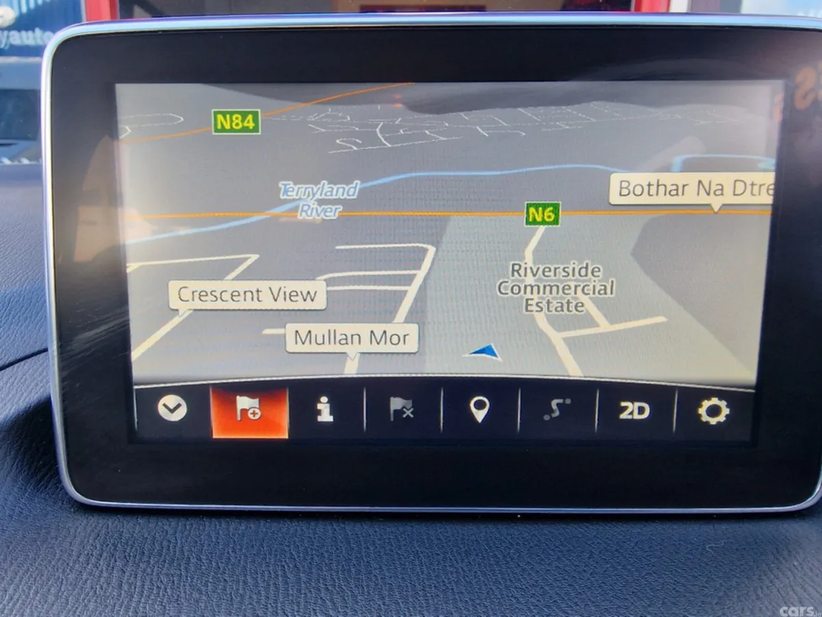 Mazda Mazda3 Hatchback, Petrol, 2015, Red