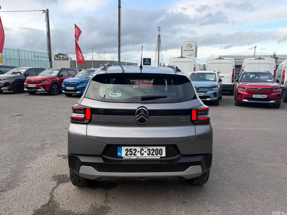Citroen C3 Hatchback, Petrol, 2025, Grey