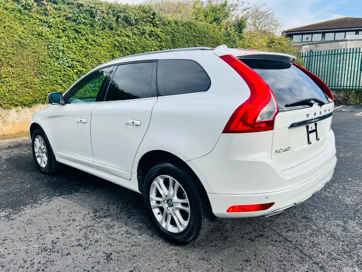 Volvo XC60 SUV, Diesel, 2015, White