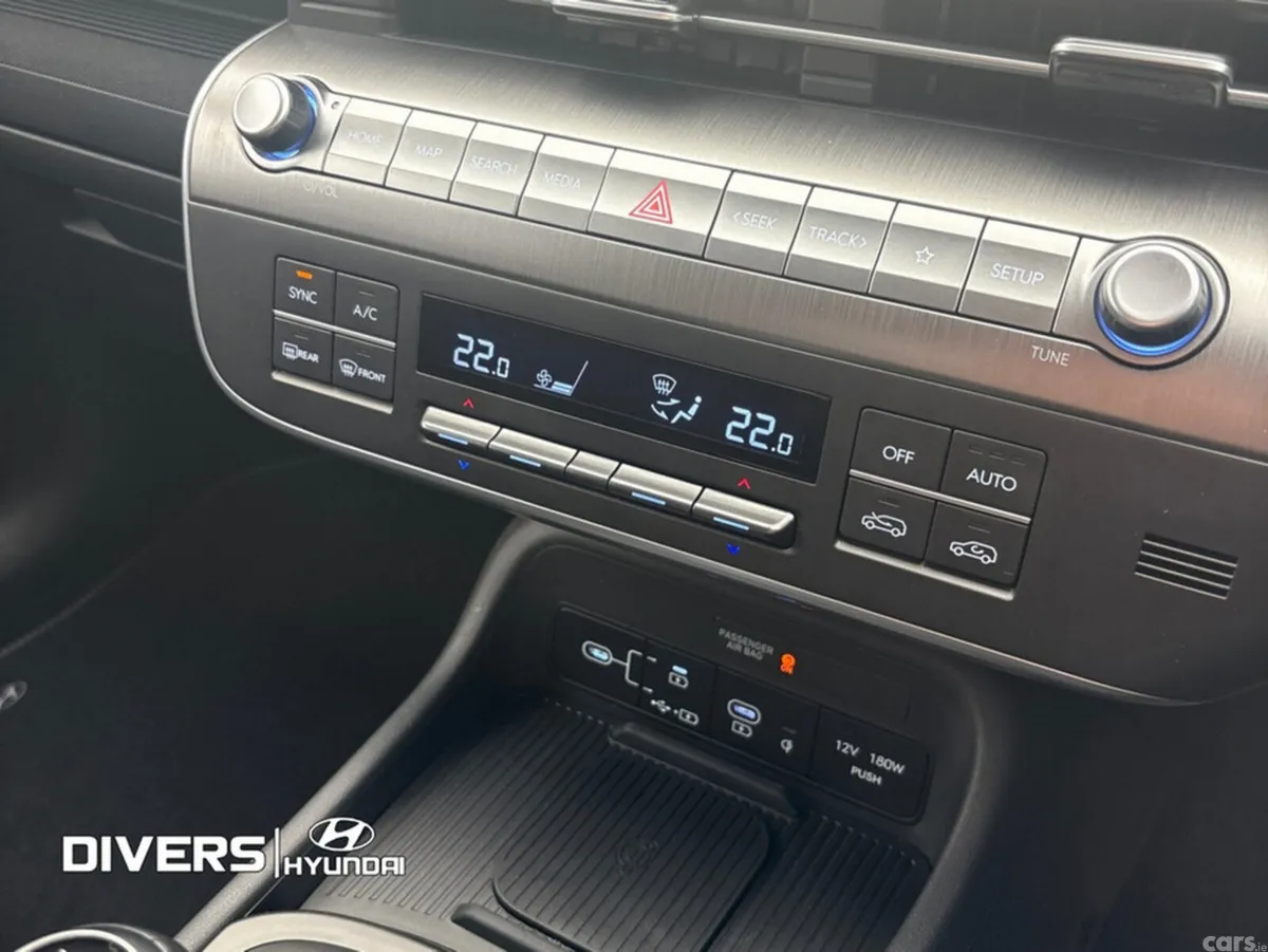 Hyundai KONA MPV, Petrol, 2026, Black