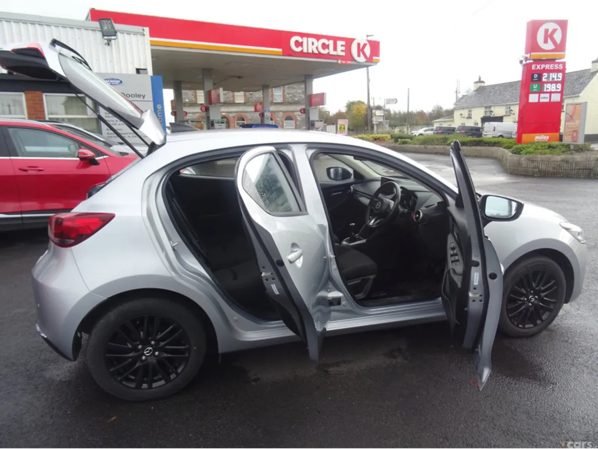 Mazda Mazda2 Hatchback, Petrol, 2023, Grey