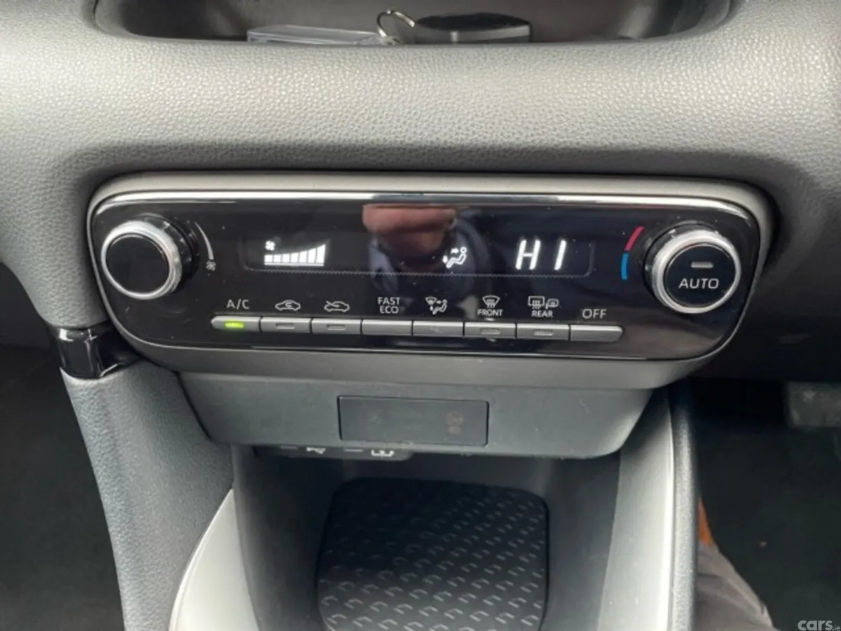 Toyota Yaris Hatchback, Petrol Hybrid, 2024, Red