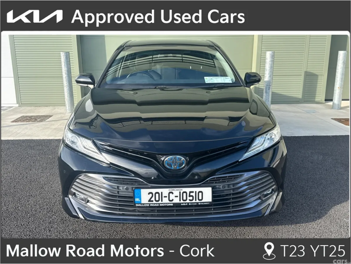 Toyota Camry Saloon, Petrol Hybrid, 2020, Black