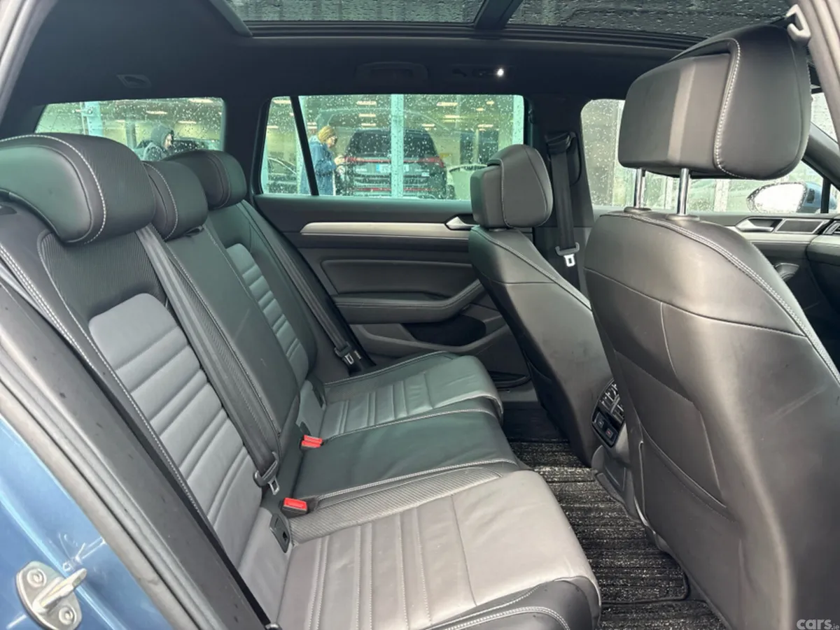 Volkswagen Passat Estate, Petrol, 2016, Blue