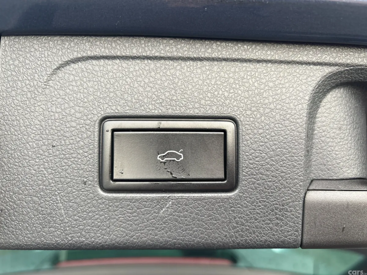 Volkswagen Passat Estate, Petrol, 2016, Blue
