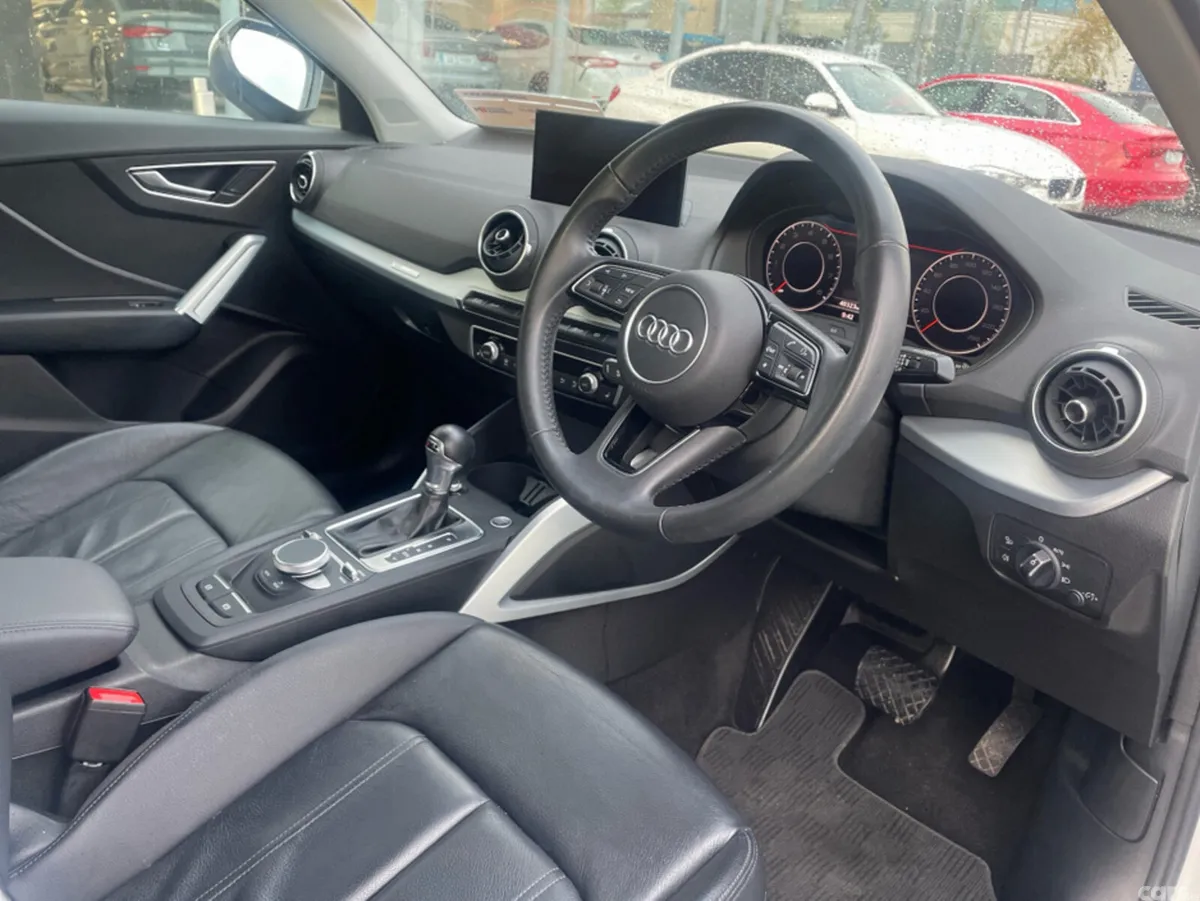 Audi Q2 Estate, Petrol, 2018, White