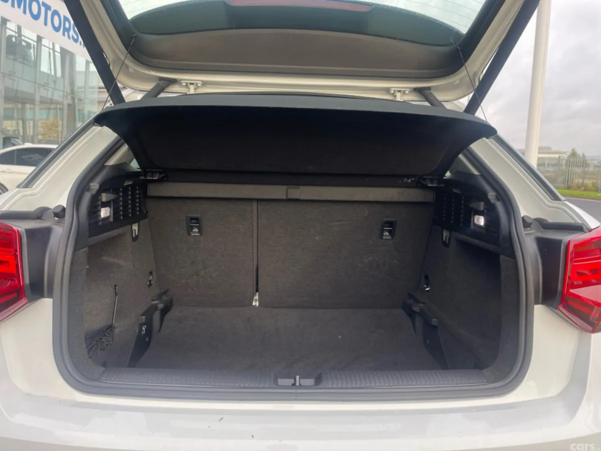 Audi Q2 Estate, Petrol, 2018, White