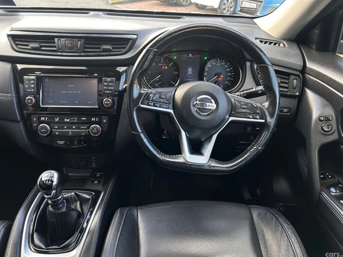 Nissan X-Trail SUV, Diesel, 2020, Black