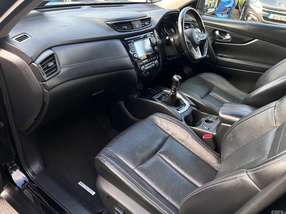 Nissan X-Trail SUV, Diesel, 2020, Black