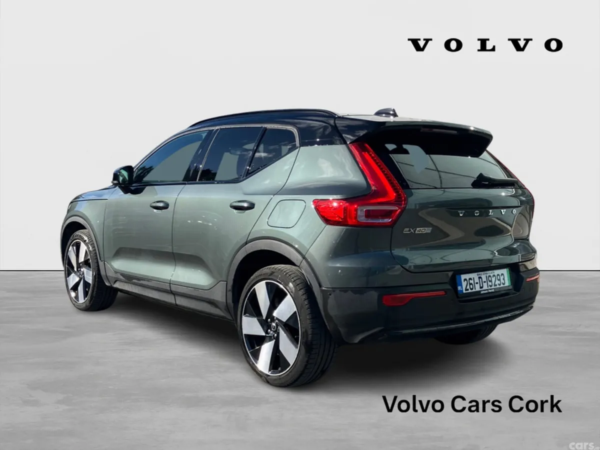 Volvo EX40 SUV, Electric, 2026, Green