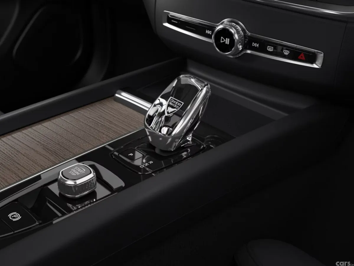 Volvo XC60 SUV, Petrol Plug-in Hybrid, 2027, Grey