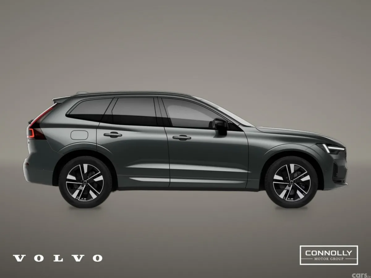 Volvo XC60 SUV, Petrol Plug-in Hybrid, 2027, Green