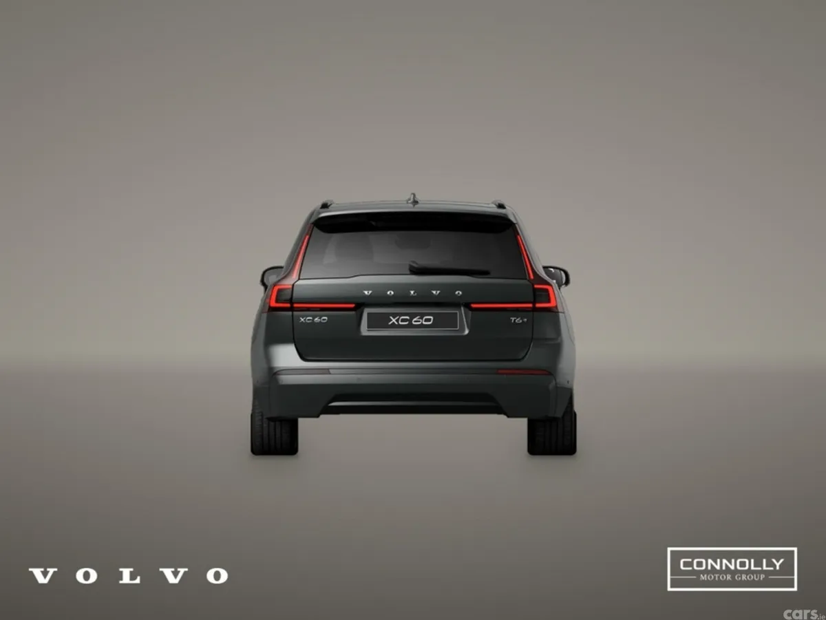 Volvo XC60 SUV, Petrol Plug-in Hybrid, 2027, Green
