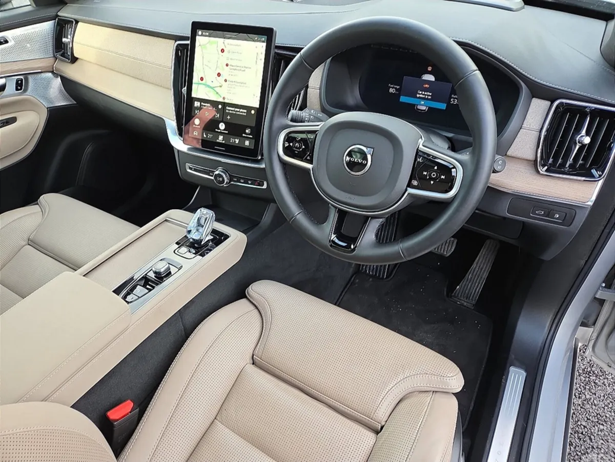 Volvo XC90 SUV, Petrol Plug-in Hybrid, 2025, Silver