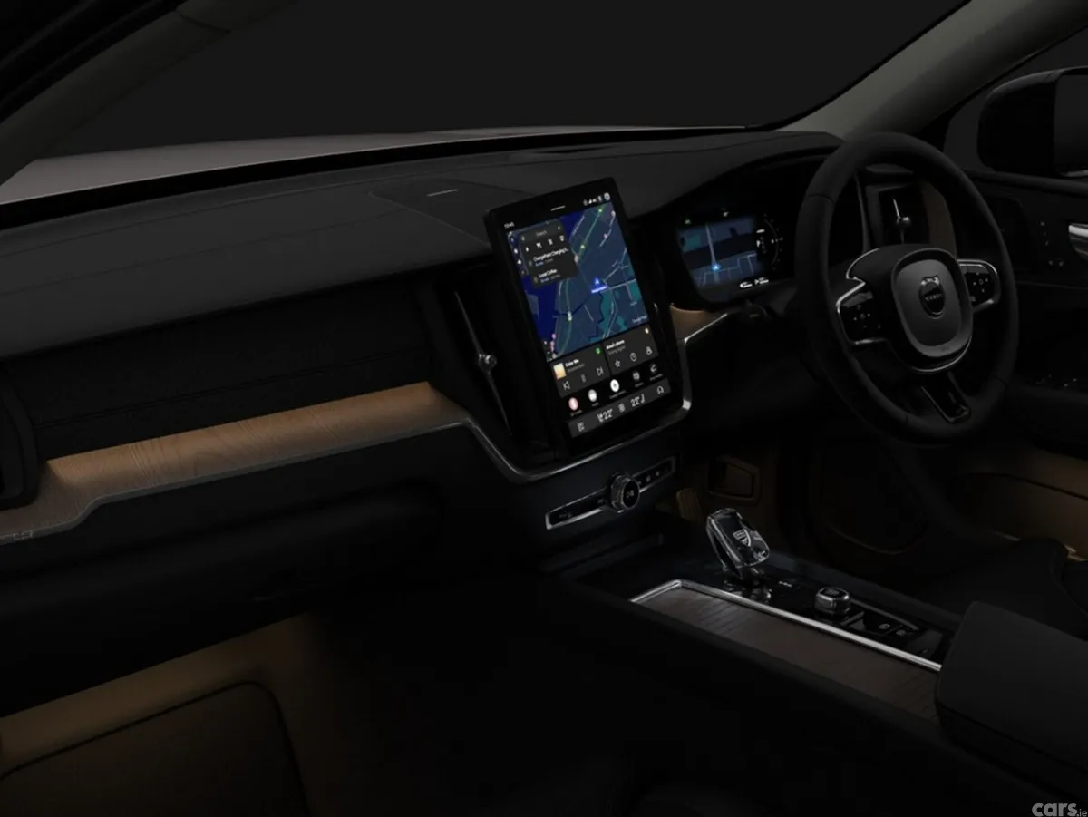 Volvo XC60 SUV, Petrol Plug-in Hybrid, 2027, Bronze