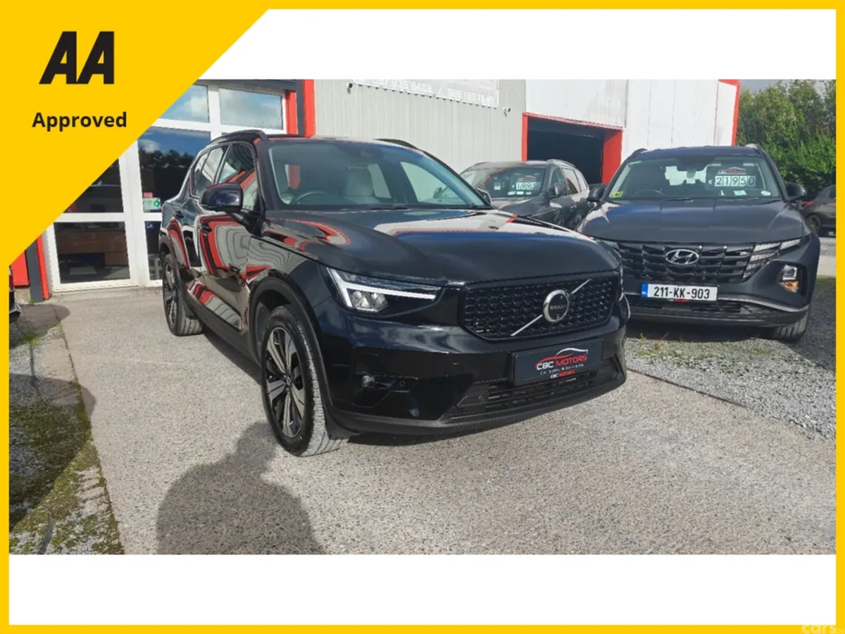 Volvo XC40 SUV, Petrol Plug-in Hybrid, 2023, Black