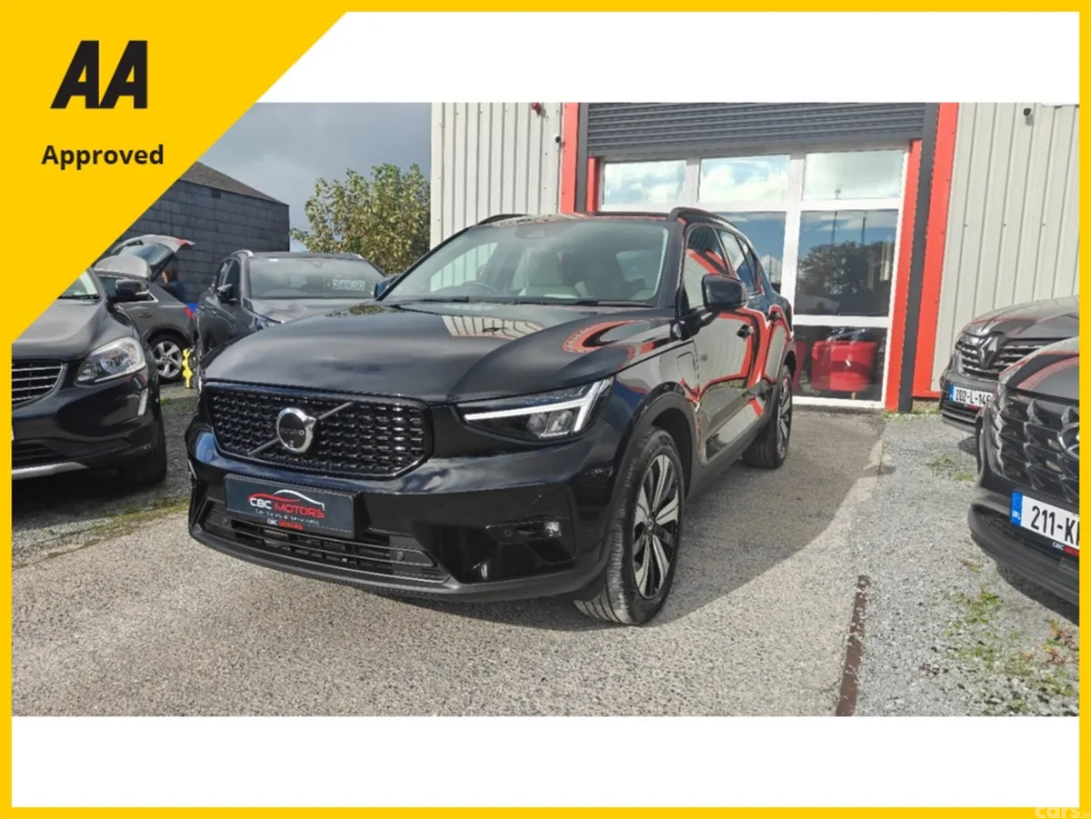 Volvo XC40 SUV, Petrol Plug-in Hybrid, 2023, Black