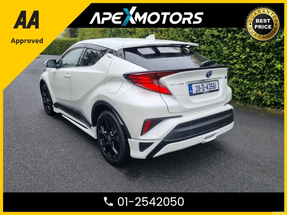 Toyota C-HR SUV, Petrol Hybrid, 2021, White