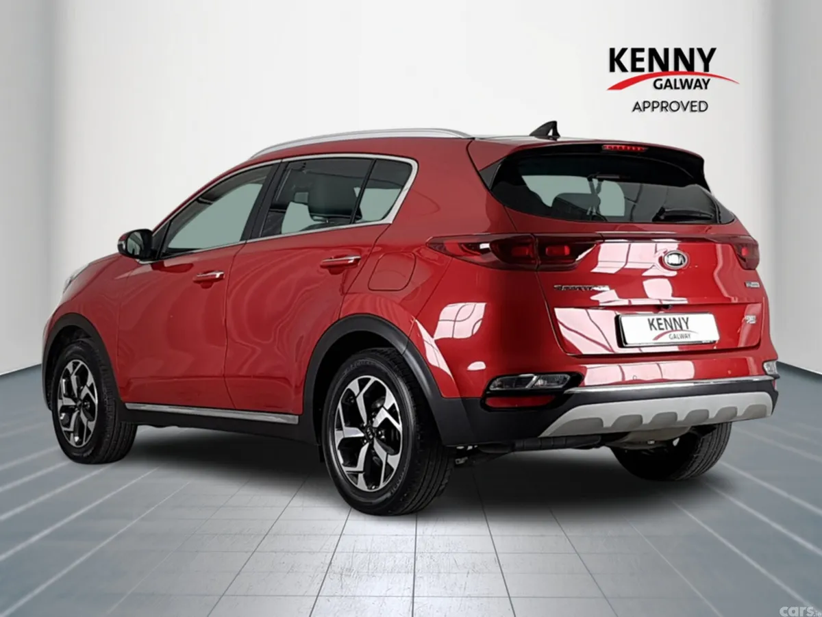 Kia Sportage MPV, Diesel Hybrid, 2022, Red